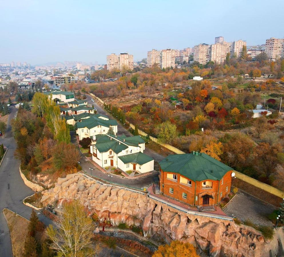 יירבאן Armenian Village Park Hotel & Free Water Park, Gym מראה חיצוני תמונה