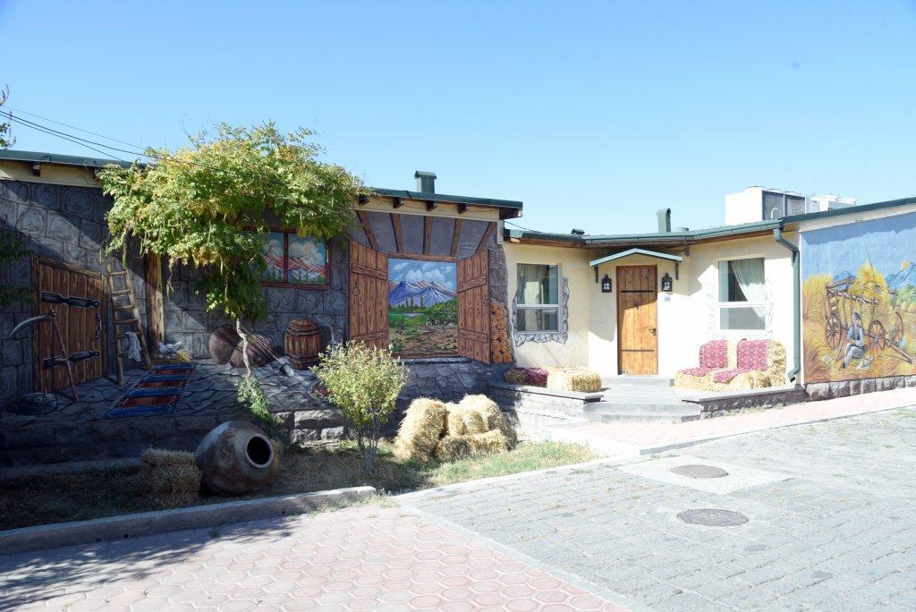 יירבאן Armenian Village Park Hotel & Free Water Park, Gym מראה חיצוני תמונה